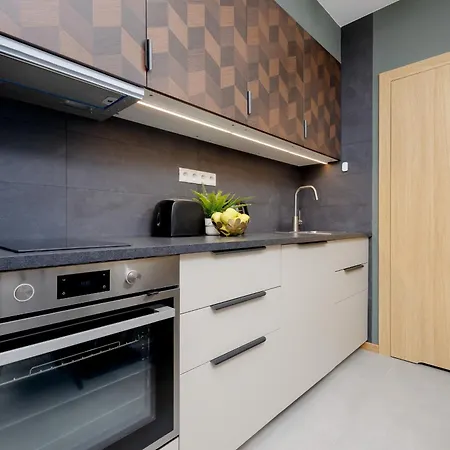 Baluckiego Modern & Cozy Stary Mokotow By Renters Varsó