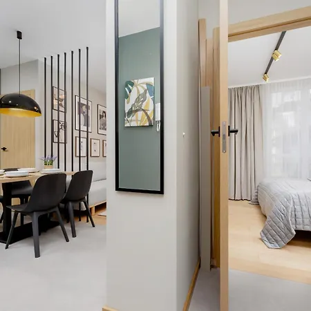 Baluckiego Modern & Cozy Stary Mokotow By Renters Apartament